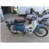 Image 10 : 1971 Honda C70 Motorcycle with Electric Start, Had Recent Tune Up -