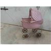 Image 6 : Vintage Baby Doll Carriage Needs Some TLC 