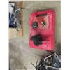 Image 6 : 2005 Mercury 9.9HP Outboard Long Shaft Electric Start Comes with Battery Low Hours & Working 