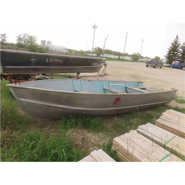 16' Aluminum Boat 