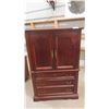 Image 1 : Dresser 60" x 40'' x 18''