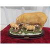 Image 3 : 1952 Raising Swine Book , Rubys Collection Statue of Mother Pig and Her Little Ones