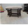 Image 4 : Glider Rocker with Matching Glider Foot Stool