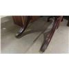 Image 3 : Drop Leaf Duncan Phyfe Table Extended Size 38'' x 50'' x 30'' - One Leg 