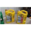 Image 2 : Prestone Antifreeze 3.78L , 15L of 5W30 Oil , 4L of 30 Oil