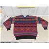 Image 2 : 2 Tundra Sweaters Size Large