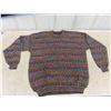 Image 4 : 2 Tundra Sweaters Size Large