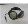 Image 10 : 2 Professional Microphones , Wireless Microphone and Cables, Music 