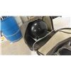 Image 2 : 2 Bowling Balls , Shoes 