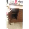 Image 9 : Oak 1/4 Cut Buffet 40'' x 50'' x 21''