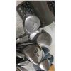 Image 3 : 17 Right Handed Golf Clubs  