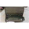 Image 2 : Royal Manual Typewriter 