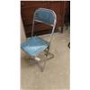 Image 2 : Folding Leg Card Table with 4 Chairs 