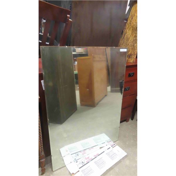 LG Wall Mirror 36'' x 48''