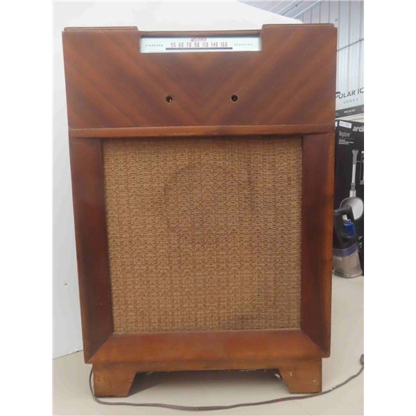Vintage Arcadio Radio Missing Knobs/Needs Repair 22'' x 11'' x 32'' 