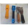 Image 3 : Scrapers, Brushes, Trowels, Knives and More