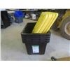 Image 4 : 5 Totes w/ Lids, 102 Litre