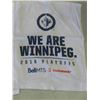 Image 17 : Winnipeg Jets T-Shirts Size M,Lg, 2 XL, Jets Ball Cap, Jacket Size