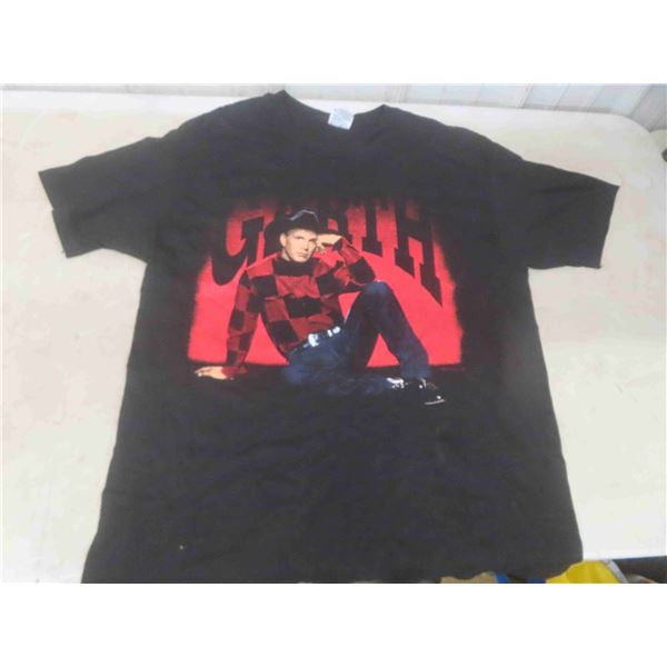 Garth Brooks Tour T-shirt Size XL