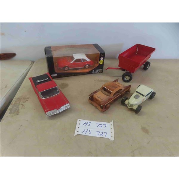 NOS 1974 Ford Pinto 1/24 Scale, ERTL Die Cast, Wix Filters ,Metal Hay 