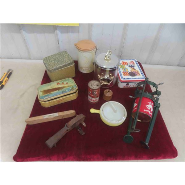 Tins, Vintage Old Country Orange Tin Trap, Level, Glass Bake Bowl 