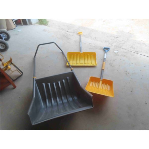Snow Scoop 20" Wide, Shovel & Pusher