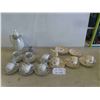 Image 1 : 31 Pieces China Royal Albert Devon Shire Lace & Other
