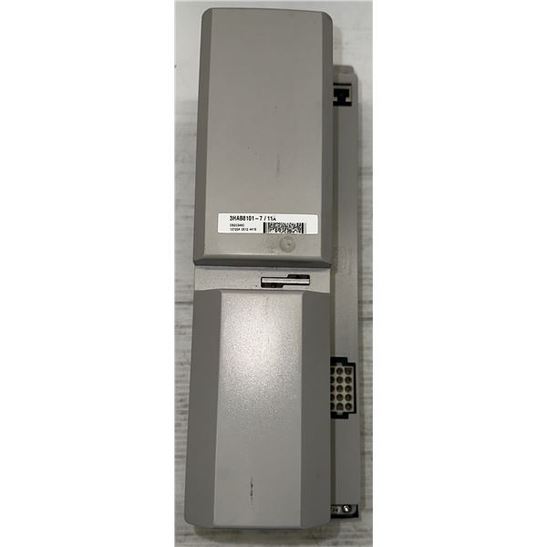 ABB #3HAB8101-7/11A Servo Drive