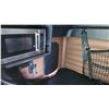 Image 16 : REPO:2023 FREIGHTLINER CASCADIA 126" SLEEPERCAB