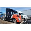 Image 1 : REPO:2014 VOLVO 670VNL HEAVY DUTY