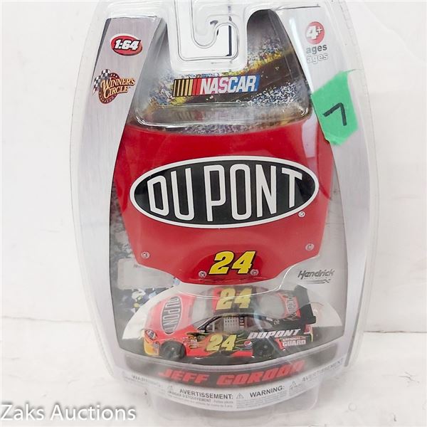 Du Pont | Nascar | Jeff Gordon 24 | 1:64 Winners Circle