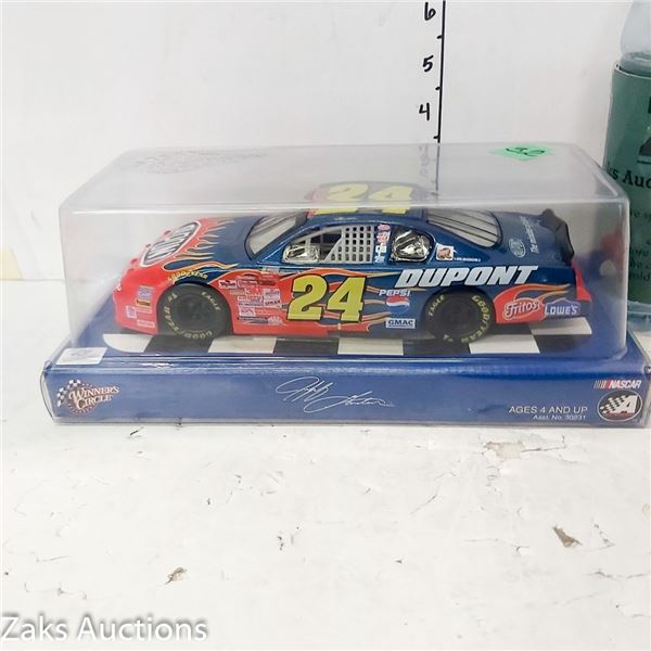 Action Performance | Jeff Gordon 24 | 1:24 | Winners Circle