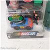 Image 2 : Drivers Packs | Nascar | Jeff Gordon 24 | With Driver