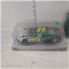 Image 1 : 24 Jeff Gordon | Winners Circle | 1:24 Scale | 2006 Jeff Gordon Foundation