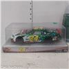Image 2 : 24 Jeff Gordon | Winners Circle | 1:24 Scale | 2006 Jeff Gordon Foundation