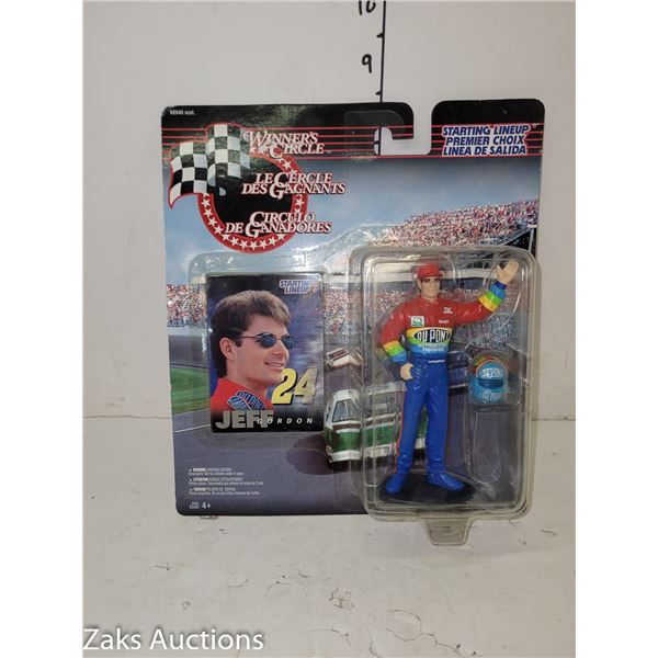 Starting up | Kenner | Winners Circle | 24 Jeff Gordon Figurine
