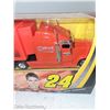 Image 3 : 24 Jeff Gordon | Nascar Authentics | Drive To End Hunger Trailer Hauler | 1:64