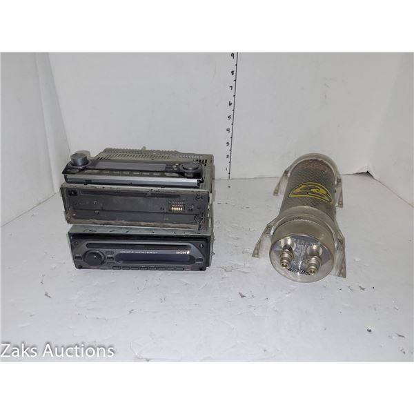 Lot of 2 Dolphin Stereos | SQ 2 Farad Power Cap Capacitor