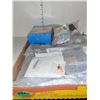 Image 9 : Flat of Amazon Items