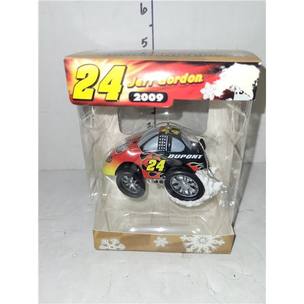 2009 | Jeff Gordon 24 | Trevco | Ornament