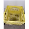 Image 7 : Lot of 4 Milk Crates
