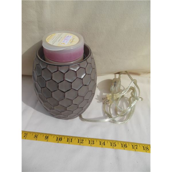 Gold Canyon Scent Warmer – With 2 Scent Pucks – Tested & Working