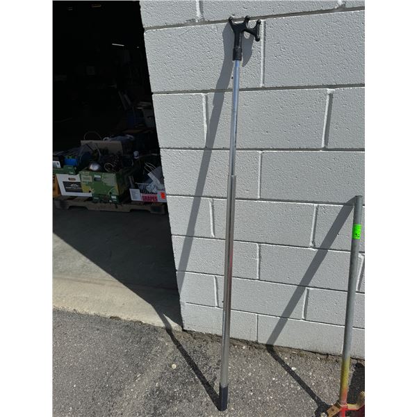 Telescoping pole