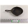 Image 1 : 5" Cast Iron Pan