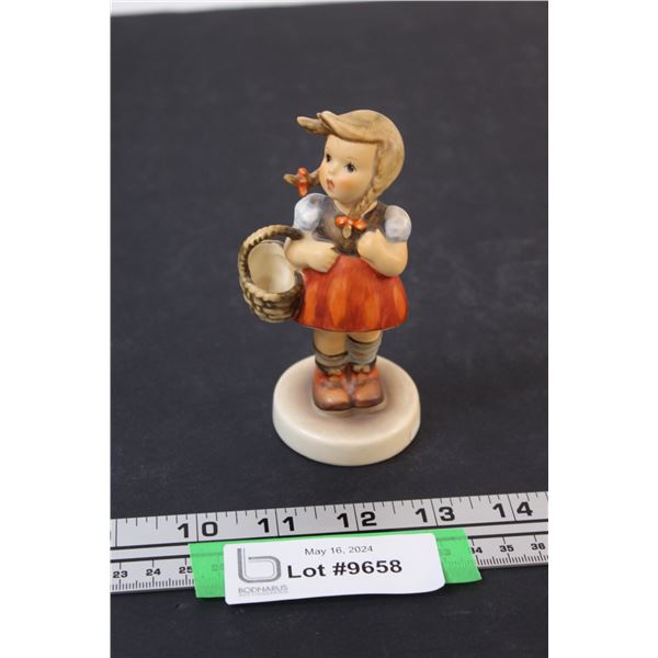 Gobel Hummel Figurine West Germany