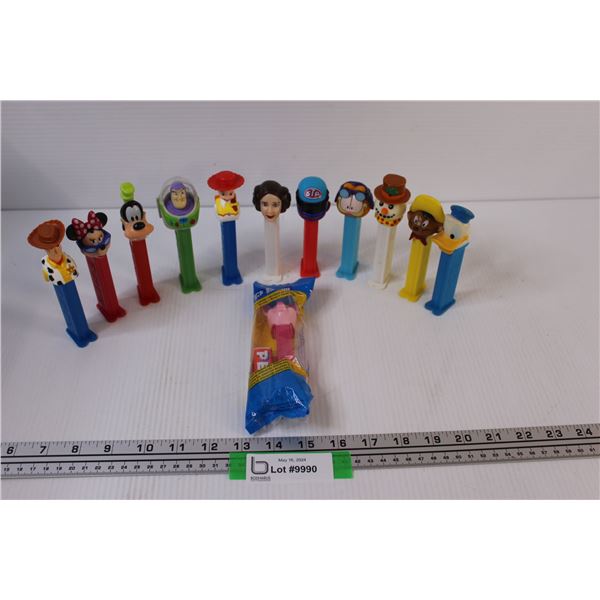 (12) PEZ: Pigglet (NIB), Goofy, Minnie Mouse, Garfield, Misc