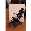 Image 1 : *Antique Cast Iron Base Wheeled Dentist Chair
