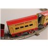 Image 4 : Hefner Wind Up Sunshine Special Express Train Toy with Track - Works