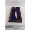 Image 1 : Sovereign of the Skies Knife with Display - 8 1/2" x 17 3/4"