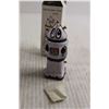 Image 3 : (3) Collectible Wind Up Tin Robots - Works